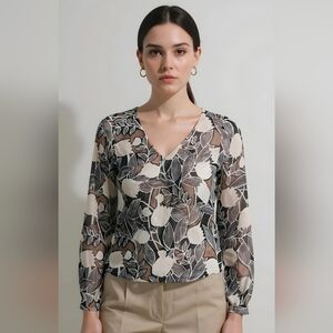 Ella Moss Black and Cream Floral Blouse Sz XS New With Tag 100% Silk